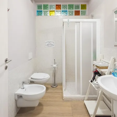 Happy Apartment *
